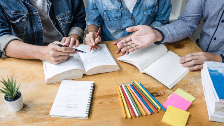 Blue and White Gradient Abstract Blob Professional Zoom Virtual Background (3)